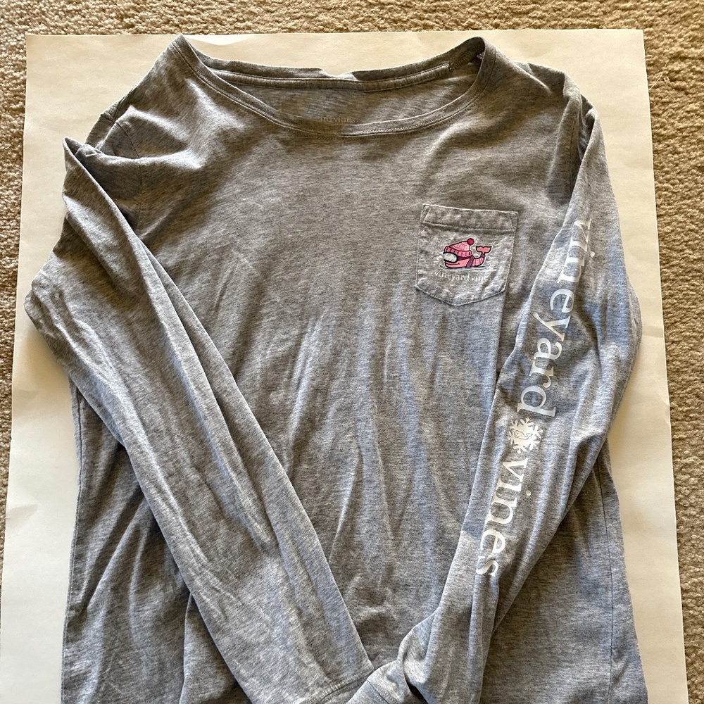 Vineyard Vines long sleeve T